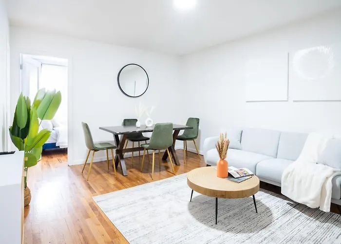 49-4A Prime Midtown Newly 2Br Wd